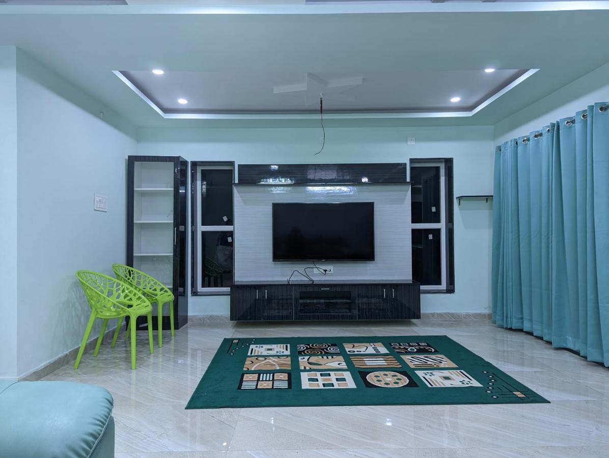Apartamento Ramya Grand Visakhapatnam Exterior foto